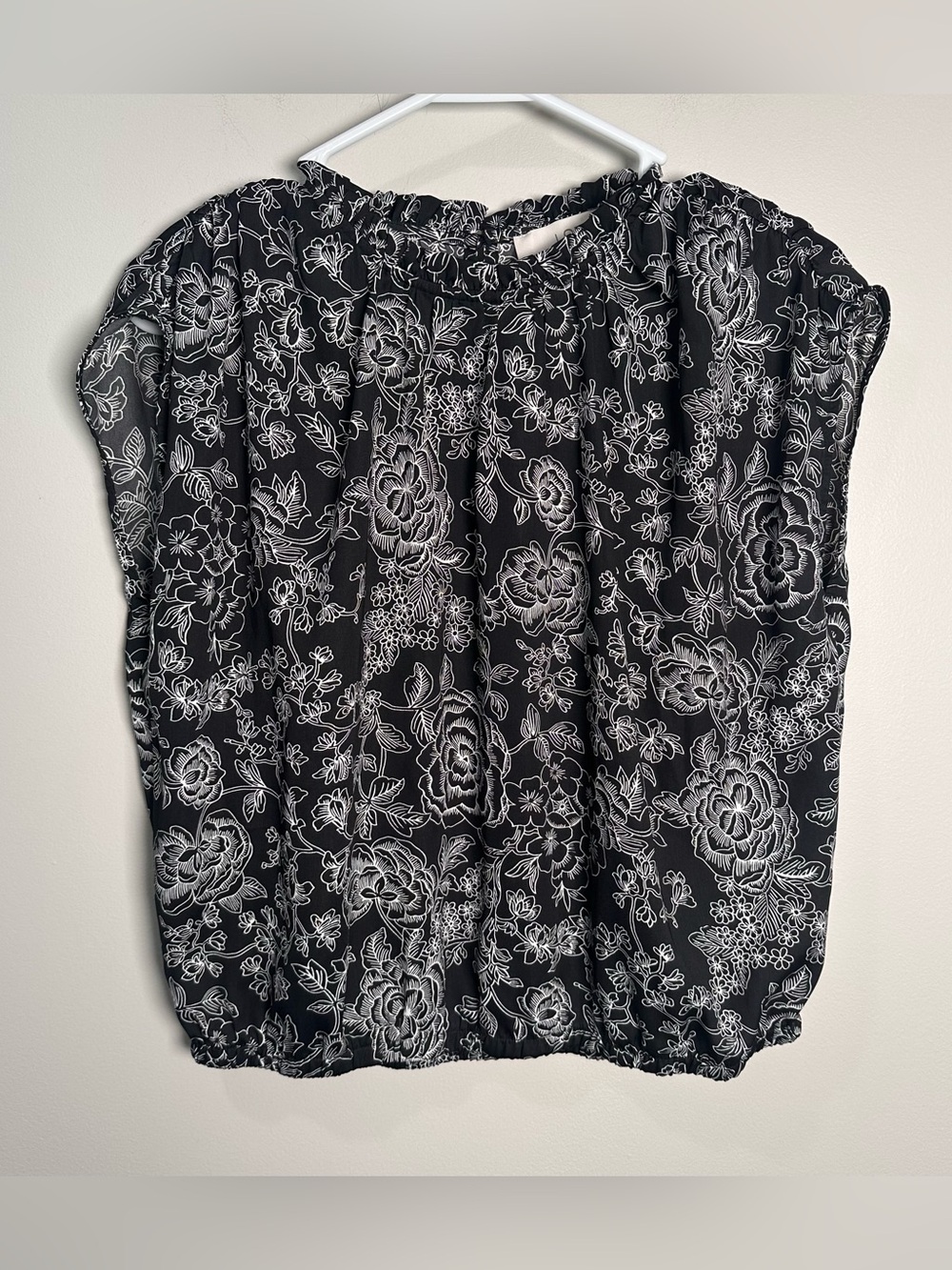 Loft Black Floral Cap-Sleeve Blouse